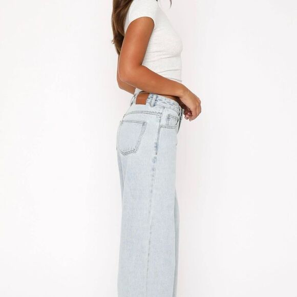 White Fox Summer Mid Rise Wide Leg Jeans in Glacier - Picture 2 of 6